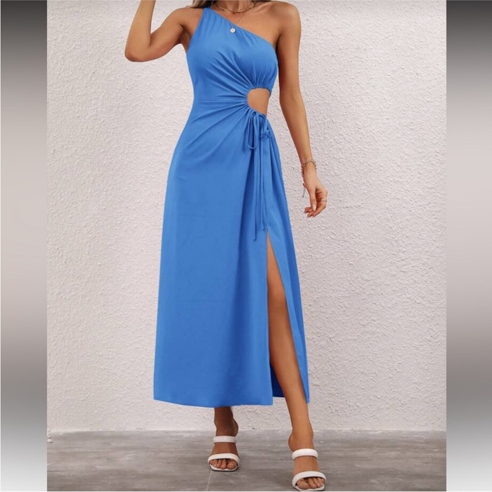 SHEIN Blue One-Shoulder Cutout Midi Dress (M)